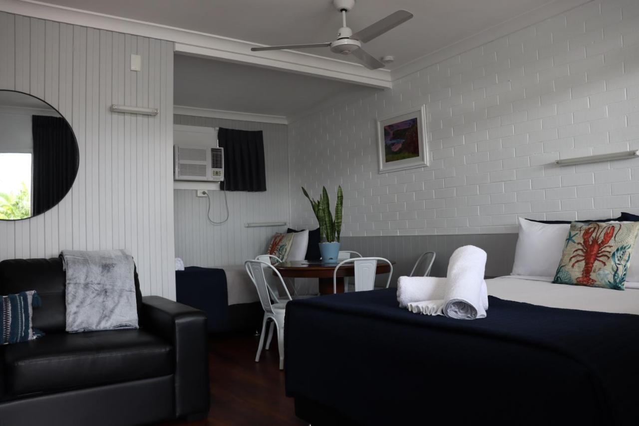 Almare Tourist Motel Ballina Bagian luar foto